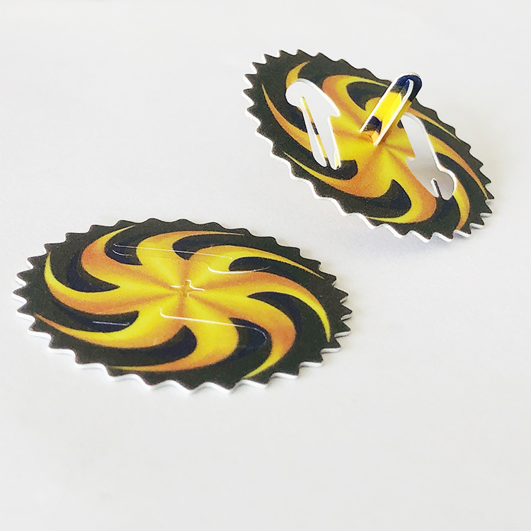 Custom PP 3d kids spinner toy plastic spinning top card